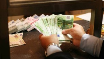Στα 6,198 δισ. ανέρχονται οι καταθέσεις στο Νότιο Αιγαίο