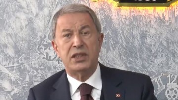 Χουλουσί Ακάρ: Ας γίνει το Αιγαίο «θάλασσα φιλίας και ειρήνης»