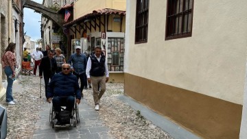 Επίσκεψη Συλλόγου ΑμεΑ Ρόδου στο νέο δίκτυο ΑμεΑ στη Μεσαιωνική Πόλη