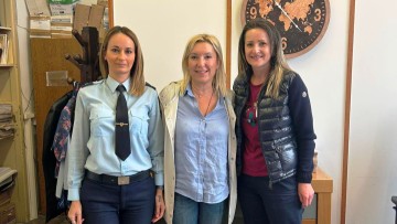 Την Αστυνομία, την Πυροσβεστική και άλλες Δημόσιες Υπηρεσίες της Ρόδου επισκέφθηκε η Ελευθερία Φτακλάκη