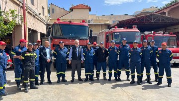 Την πυροσβεστική επισκέφθηκε ο υπουργός Κλιματικής Κρίσης