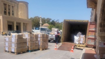 Όλα έτοιμα με το εκλογικό υλικό για τη «μάχη» της Κυριακής