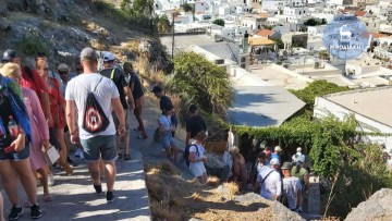 Προστατευτικό κιγκλίδωμα θα τοποθετηθεί στην Ακρόπολη της Λίνδου