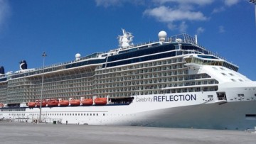 Με 50.000 τουρίστες μόνο από τα κρουαζιερόπλοια θα κλείσει ο Μάιος για τη Ρόδο