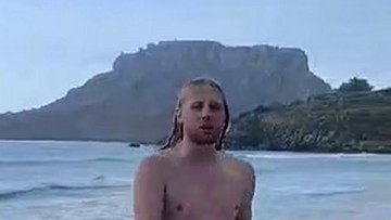 Ρόδος: Τι υποστηρίζει η οικογένεια του 26χρονου που σκοτώθηκε από κεραυνό - Βίντεο λίγα λεπτά πριν την τραγωδία