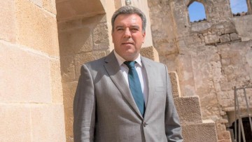 Μ. Κόνσολας: "Προσπάθεια εκμετάλλευσης ενός τραγικού περιστατικού από το ΣΥΡΙΖΑ- Τα προβλήματα της δημόσιας υγείας στα νησιά μας,  δεν έχουν κόμμα και χρώμα"