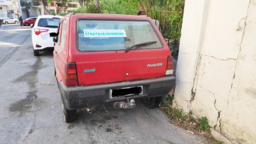 Επιχείρηση «σκούπα» για 47 εγκαταλελειμμένα  αυτοκίνητα στη Ρόδο από την υπηρεσία καθαριότητας