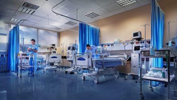 «Τσακίζει κόκκαλα» το σχόλιο Ροδίτισσας μητέρας  για την άθλια τοποθέτηση του Πνευματικού