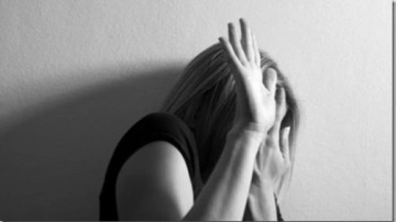 Υπάλληλος κατήγγειλε τον εργοδότη της στη Ρόδο για απειλές