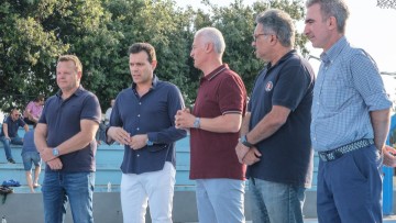 Ο τεχνικός της Φενερμπαχτσέ Δημήτρης Ιτούδης, παρών στην τελετή λήξης των Ακαδημιών του Κολοσσού