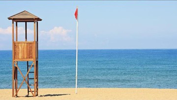 Χωρίς ναυαγοσώστες έμειναν οι κεντρικότερες παραλίες της Ρόδου