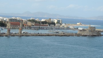 Ακατανόητη και θλιβερή η κατάσταση στο νησί μας, όπως επισημαίνει αναγνώστρια