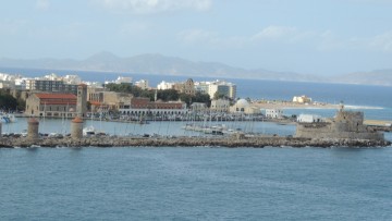 Τουρισμός: Αυξημένο το ενδιαφέρον για ταξίδια στην Ελλάδα από Ελβετία, Ιταλία και Αυστρία