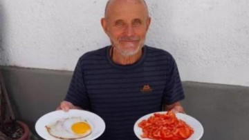 Τζιουζέπε Τσεντέρνα: O διάσημος Ιταλός ηθοποιός ζει και εργάζεται σε ταβέρνα στην Κάρπαθο