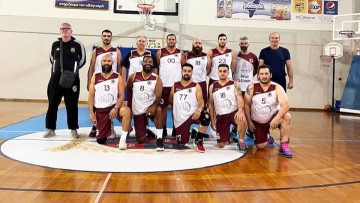 Μπάσκετ: Άνετα πέρασαν τα φαβορί  στα ημιτελικά του Εργασιακού