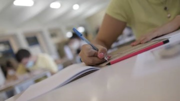 Εξετάσεις ενηλίκων για απόκτηση απολυτηρίου Δημοτικού Σχολείου στις 8 Δεκεμβρίου 2023