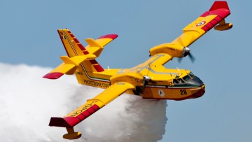 Κάρυστος: Έπεσε Canadair που συμμετείχε στις προσπάθειες πυρόσβεσης