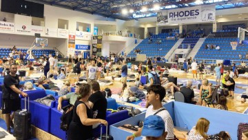 Να συμβάλει ο αθλητικός κόσμος στην… επιστροφή της Ρόδου μετά τις πυρκαγιές!