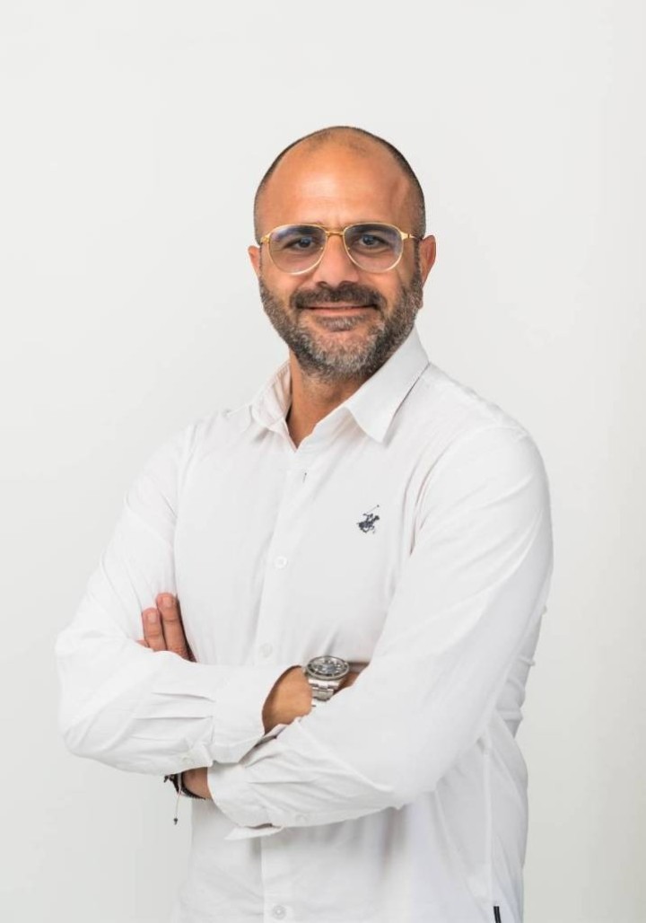 Ο Διευθυντής του Ακταίον, Μιχάλης Ίσκας