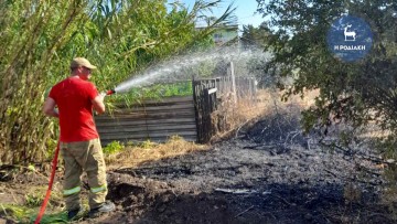 Συνελήφθη 76χρονος στις Καλυθιές που έβαλε φωτιά για να... καθαρίσει το χωράφι του