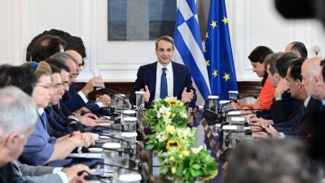Υπουργικό Συμβούλιο: Συνεδριάζει την Παρασκευή στις 11 π.μ. – Ανακοινώνεται ο νέος κατώτατος μισθός