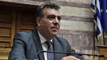 Ο Μάνος Κόνσολας Πρόεδρος της Επιτροπής Περιφερειών της Βουλής με μεγάλη και διακομματική πλειοψηφία