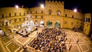 «Ο Βαφτιστικός»: Ελληνική οπερέτα του Θεόφραστου Σακελλαρίδη σήμερα στις 21:00