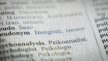 Ελευθερία Μπινίκου| 30 Σεπτεμβρίου, Παγκόσμια Ημέρα Μετάφρασης: "Τι αποκαλύπτει τα πολλά πρόσωπα της ανθρωπότητας;"