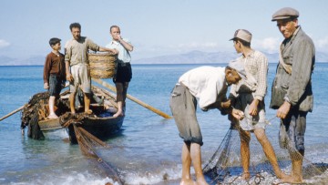 Το ψάρεμα με τις πεζότρατες την 1η Οκτωβρίου