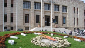 Αποτελέσμα θρίλερ: Στο 42,74% το ποσοστό του Αντώνη Καμπουράκη - Πάμε σε δεύτερο γύρο την Κυριακή