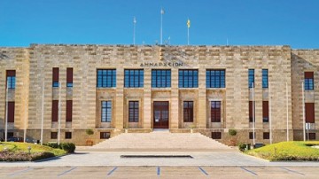Αγ. Ξάνθης: Οι σημερινές εκλογές για την ηγεσία του δήμου Ρόδου μαζί μ’ ένα στοχασμό (Δύο διαφορετικοί άνδρες για μια σπουδαία θέση)