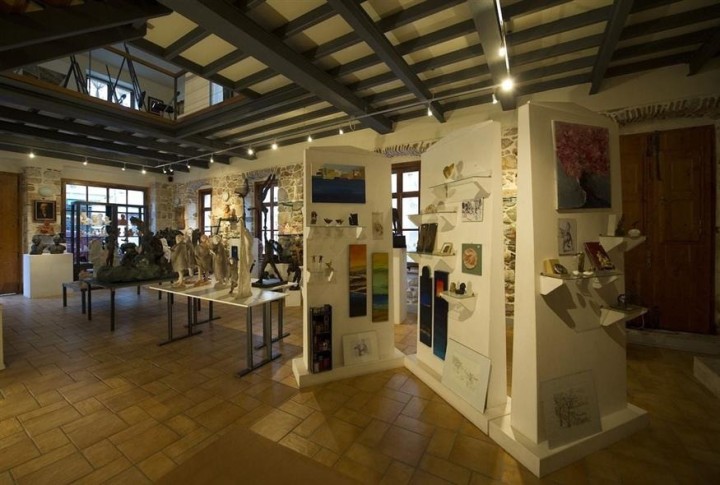 Η εκπληκτική γλυπτοθήκη Gallery Nautilus του Σακελλάρη Κουτούζη στην Κάλυμνο