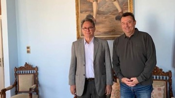 Επίσκεψη του διοικητή της 2ης Υγειονομικής Περιφέρειας Πειραιώς και Αιγαίου στη Νίσυρο