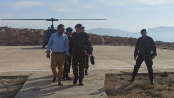 Τον διοικητή της ΑΣΔΕΝ υποδέχθηκε στη Χάλκη ο δήμαρχος  Ευάγγελος Φραγκάκης