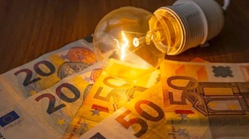 ΔΕΗ: Από 1η Νοεμβρίου το χειμερινό νυχτερινό τιμολόγιο