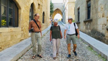 Τη Ρόδο, το νησί των Ιπποτών αποθέωσαν Αυστριακοί δημοσιογράφοι