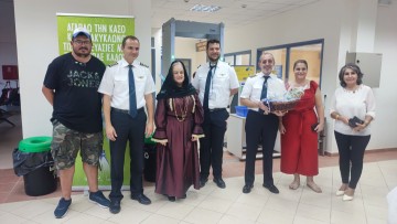 Υποδοχή πρώτης πτήσης Olympic Air από Αθήνα και Σητεία για Κάσο από τον Σύλλογο Επαγγελματιών