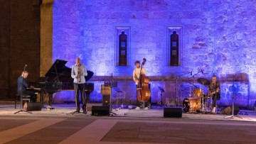 Ο βραβευμένος σαξοφωνίστας Δημήτρης Βασιλάκης συναντά το νορβηγικό Espen Berg Trio