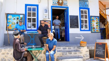Νότιο Αιγαίο: Τα 79,1 έτη για τους άνδρες  και 83,4 έτη για τις γυναίκες το προσδόκιμο ζωής