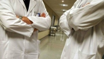 Υπουργείο Υγείας: Θα δοθούν κίνητρα σε γιατρούς για «δύσκολες» ειδικότητες και δυσπρόσιτες περιοχές