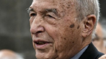 Πέθανε ο Κώστας Σημίτης