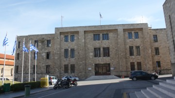 Νέο κτήριο για τις Αστυνομικές Υπηρεσίες στη Ρόδο ανακοίνωσε ο υπουργός Προστασίας του Πολίτη