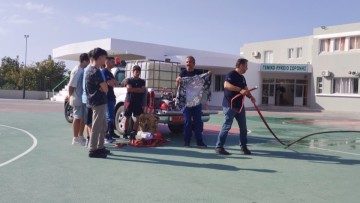 Το Γενικό Λύκειο Σορωνής στηρίζει το εθελοντικό κίνημα