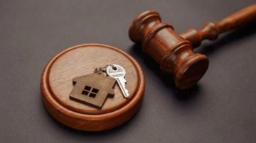 Ρεκόρ 10ετίας στους πλειστηριασμούς