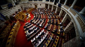 Νομοσχέδιο για «κόκκινα» δάνεια: Τη Δευτέρα η ψήφισή του