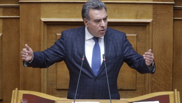 Μάνος Κόνσολας: Ενίσχυση και αναδιάρθρωση των βάσεων του ΕΚΑΒ στο Νότιο Αιγαίο για τις αεροδιακομιδές