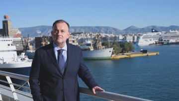 Γ. Παππάς:  «Με οδηγό το φωτεινό  αστέρι, αγάπη, ειρήνη και χαρά στους απανταχού Έλληνες»!