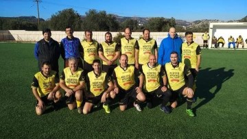 Ξεχωριστή ποδοσφαιρική συνάντηση βετεράνων αύριο στη Μαλώνα