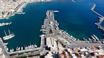 Φορτηγό πλοίο σημαίας Παναμά έμεινε ακυβέρνητο ανοικτά της Καλύμνου λόγω βλάβης