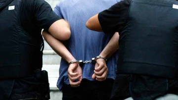 Σύλληψη ημεδαπού για κλοπή, διατάραξη οικιακής ειρήνης και απειλή στη  Ρόδο